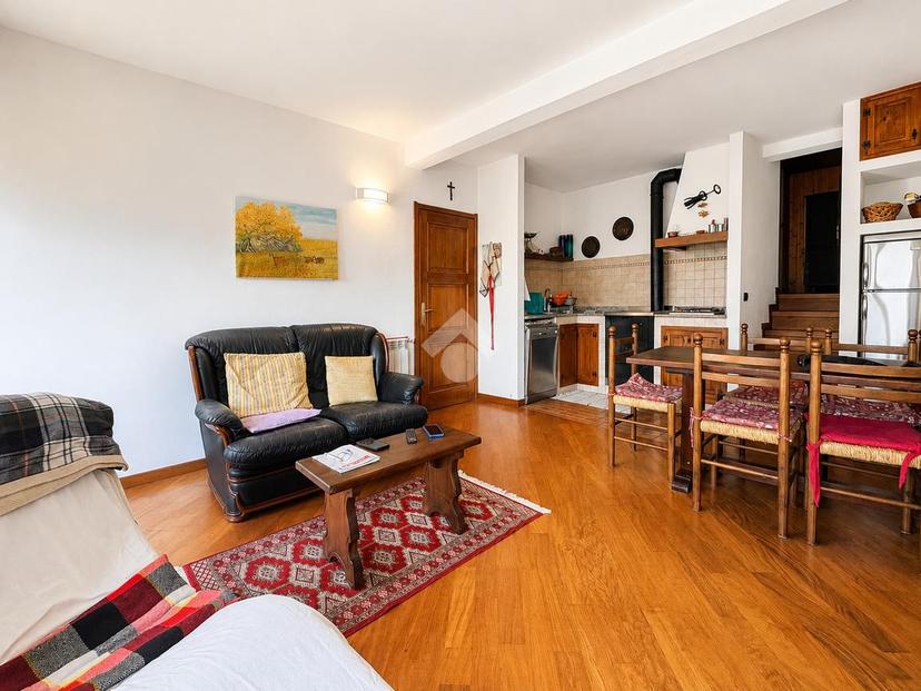 Casa indipendente in Via Sant'Abbondio 335, Tresivio — foto 3 di 5