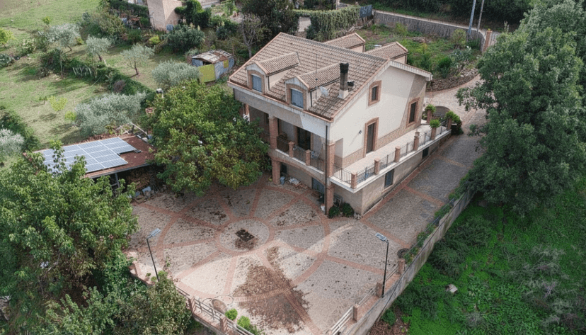 Villetta in Contrada San Michele, Calascibetta — foto 3 di 5