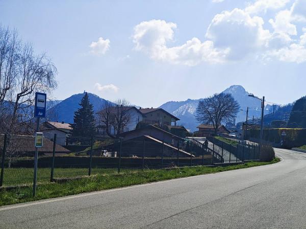 Villa bifamiliare in Via Provinciale per Veglio 7, Centro Valle Intelvi