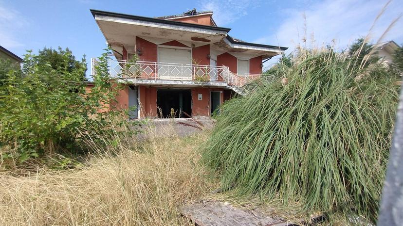 Villa in Via Kolbe 10, Bottanuco