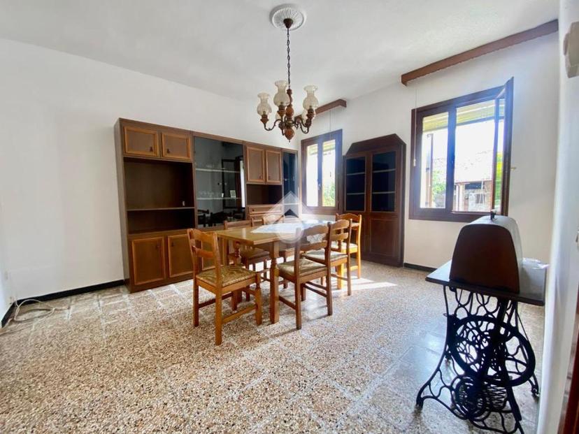 Villa in Via Monte Grappa 12, Cornuda — foto 2 di 5