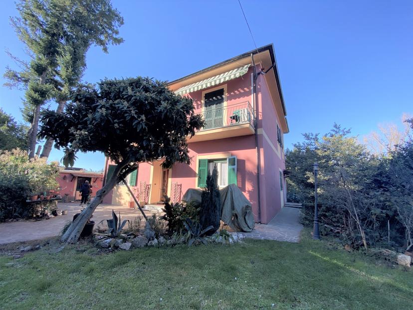 Casa indipendente, Sarzana — foto 3 di 5