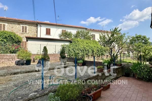 Villa in Via Damiano Chiesa 57, Castell'Azzara — foto 2 di 5