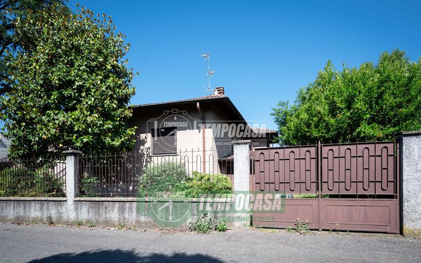 Villa in Via Bixio 12, Nerviano — foto 5 di 5