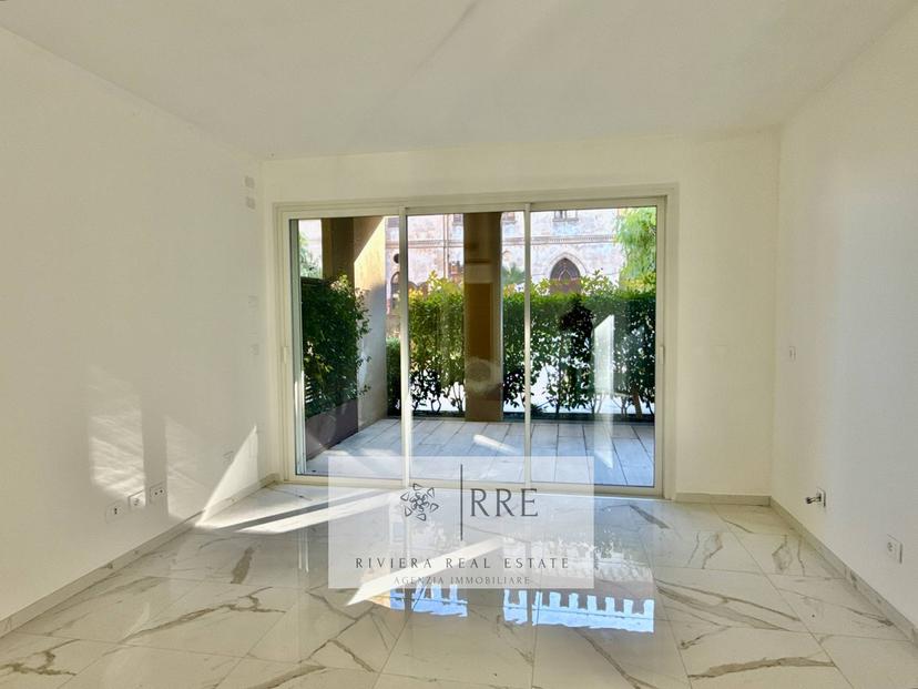 Bilocale in Via Aurelia, Borghetto Santo Spirito — foto 2 di 5