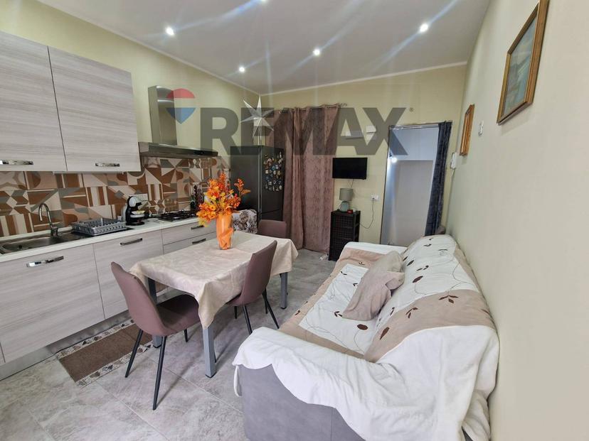 Casa indipendente in Piazza Monsignor Tommaso Mannino 62, Carini — foto 3 di 5