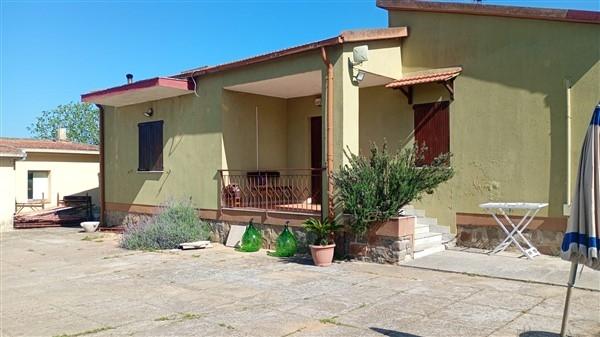 Casa indipendente in Via Cesaraccio 47, Sassari