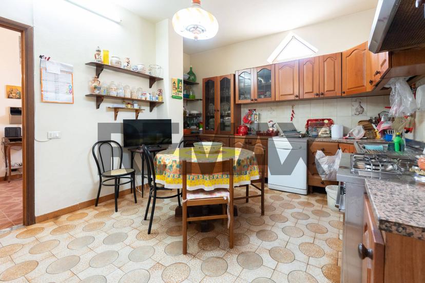Appartamento in Via Canonico Bascetta 18, Adrano — foto 4 di 5