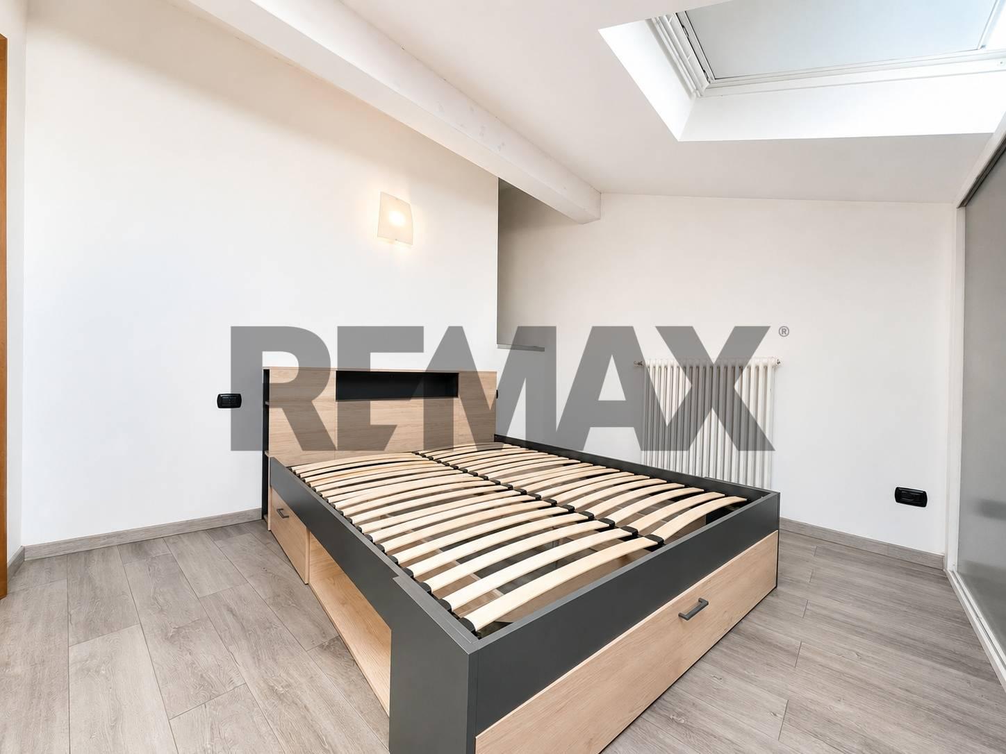 Trilocale in Via dei Martiri di Pogallo 500, Verbania