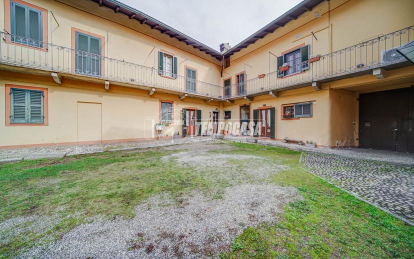 Bilocale in Via Don Giovanni Minzoni, Castelletto sopra Ticino — foto 4 di 5