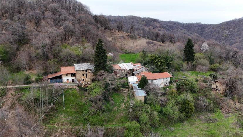 Rustico in Via Bellini 1, Brondello — foto 2 di 5