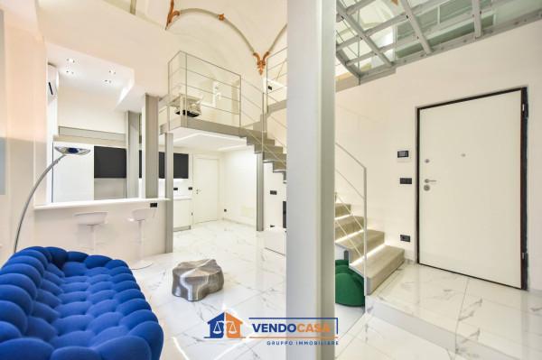 Loft in Via Magenta 6, Torino — foto 4 di 5