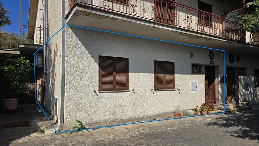 Trilocale in Via delle Mimose 37, Montecchio — foto 3 di 5