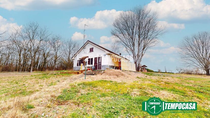 Casa indipendente in Strada per Monte 5/a, Valenza — foto 4 di 5