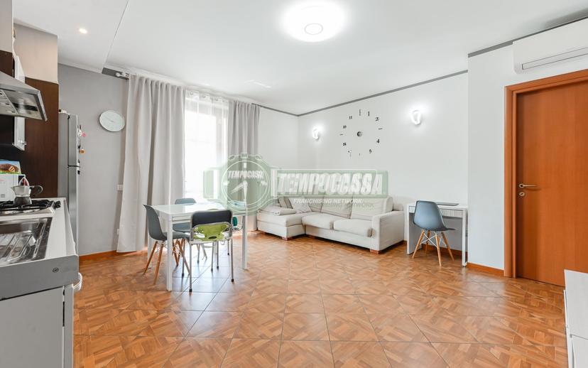 Trilocale in Via Francesco Zucco 3, Levate — foto 2 di 5