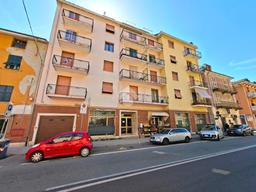 Trilocale in Via Roma 157, Isola del Cantone