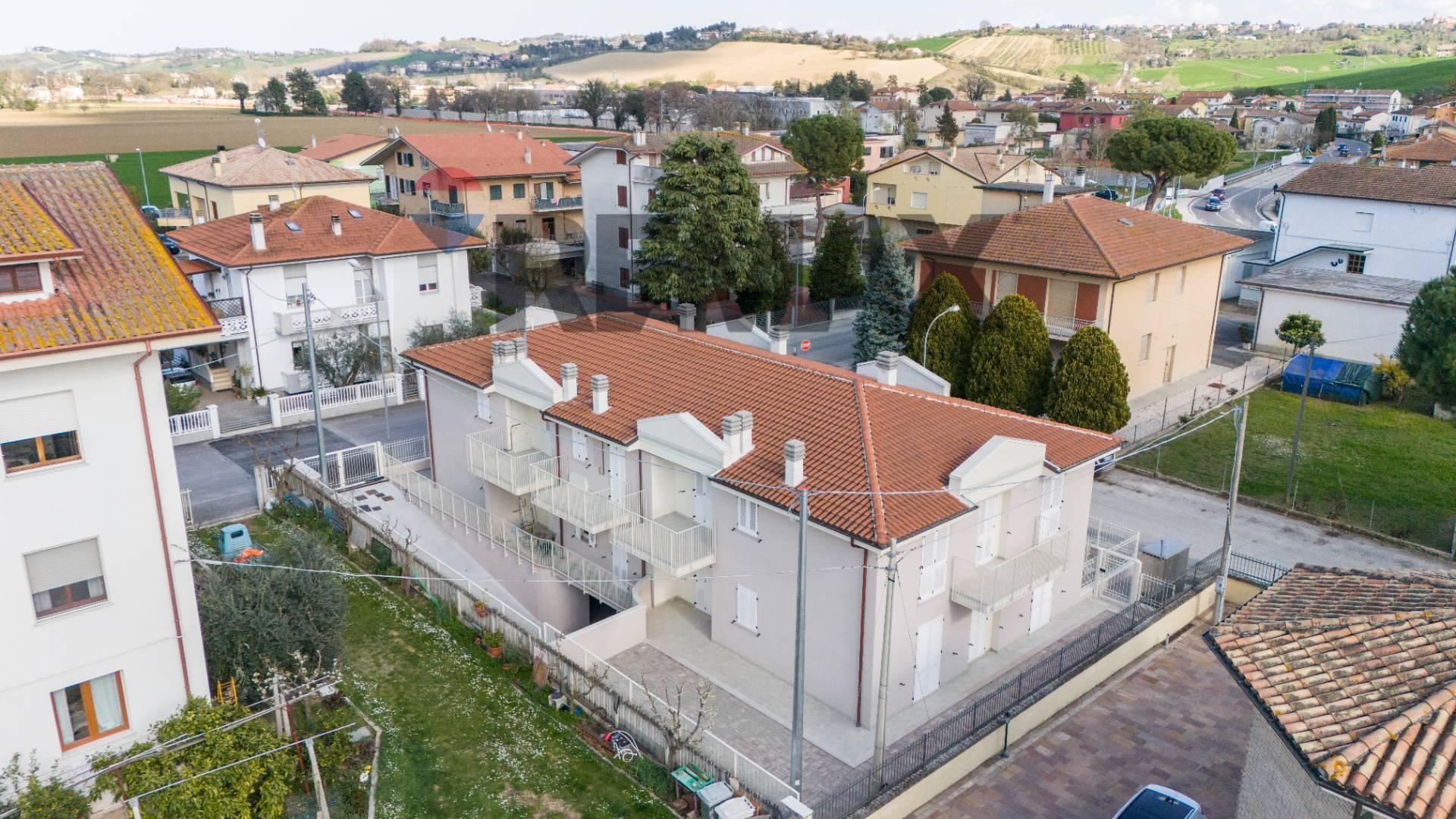 Quadrilocale in Via Tevere 19, Ostra
