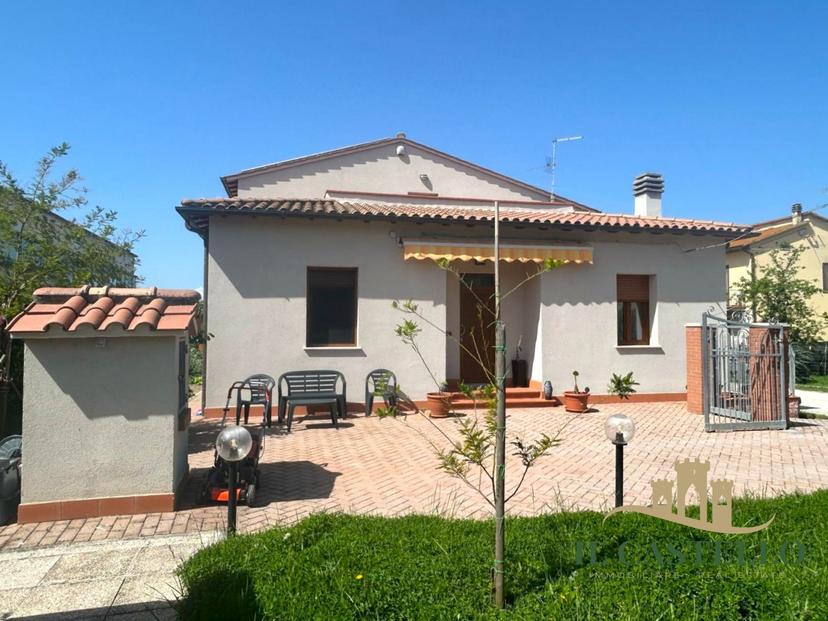 Casa indipendente in Pineta, Castiglione del Lago — foto 5 di 5