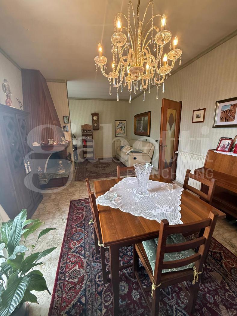 Appartamento in Viale Tredici Giugno Snc, Magliano Sabina — foto 2 di 5