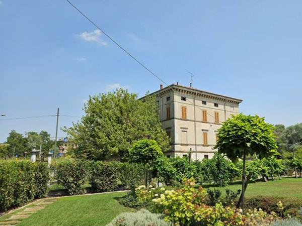 Villa plurifamiliare in Via Guglielmo Du Tillot 26, Colorno — foto 3 di 5