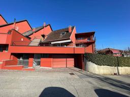 Villa in Via Mezza Montà  26, Piobesi d'Alba