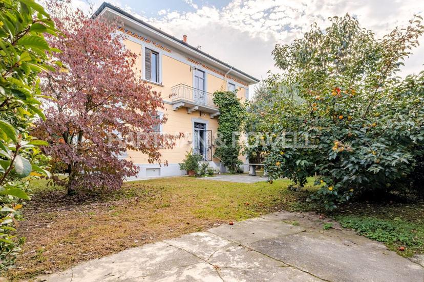 Villa unifamiliare in Via Repubblica 83, Castelletto sopra Ticino — foto 3 di 5