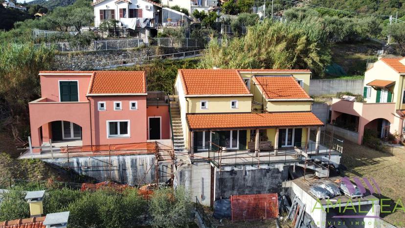 Casa indipendente, Quiliano — foto 2 di 5