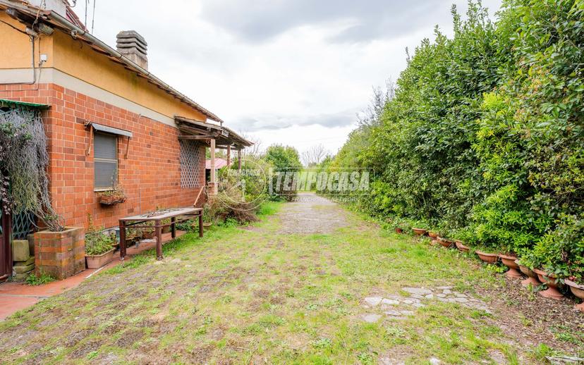Villa in Via dell' Omo Morto, Bracciano — foto 3 di 5