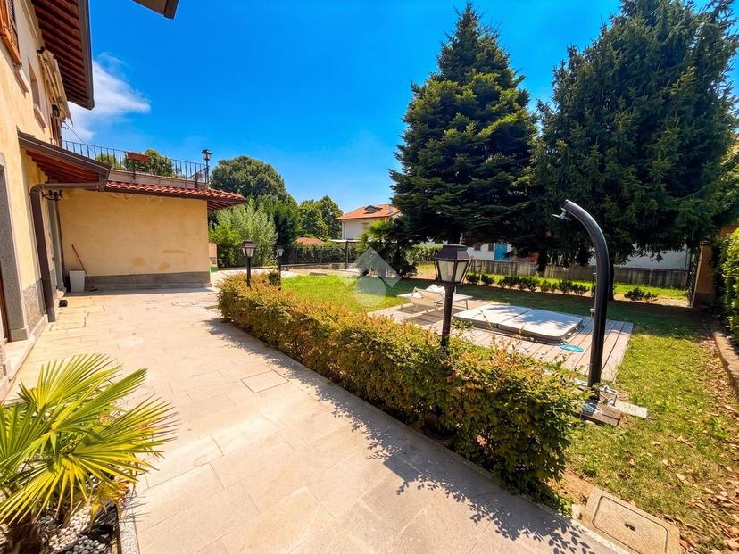 Villa in Via Cesare Battisti 1, Paladina — foto 5 di 5