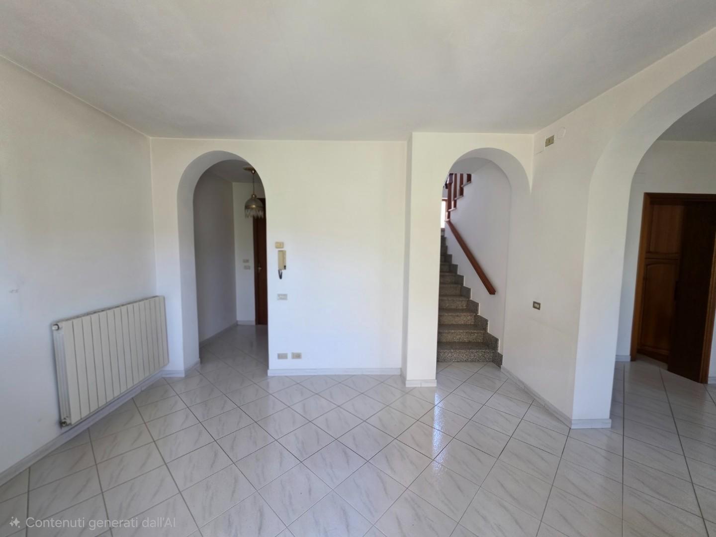 Villa bifamiliare, Vicopisano