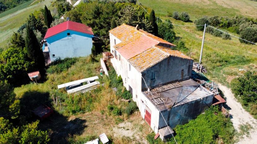 Casa indipendente in Contrada S. Giovanni, Monsampolo del Tronto — foto 2 di 5