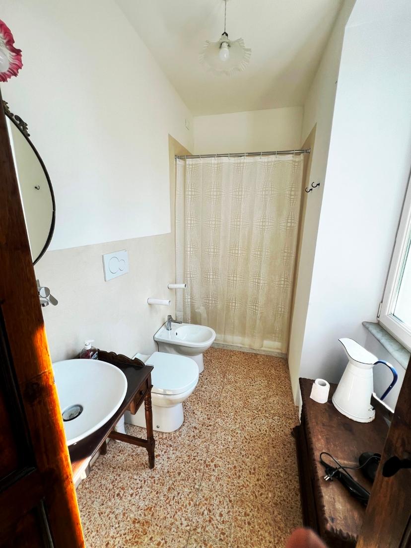 Stanza in villa in Via San Francesco 19, Sarzana — foto 4 di 5