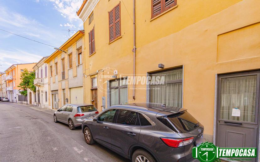 Monolocale in Via Carlo Pezzani, Voghera