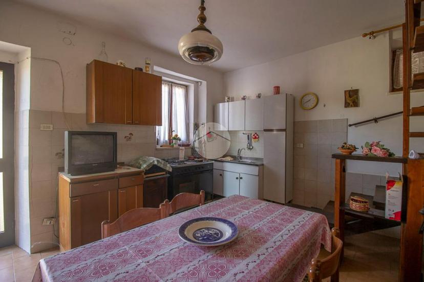 Casa indipendente in Via Sant'Andrea 20, Montebuono — foto 3 di 5