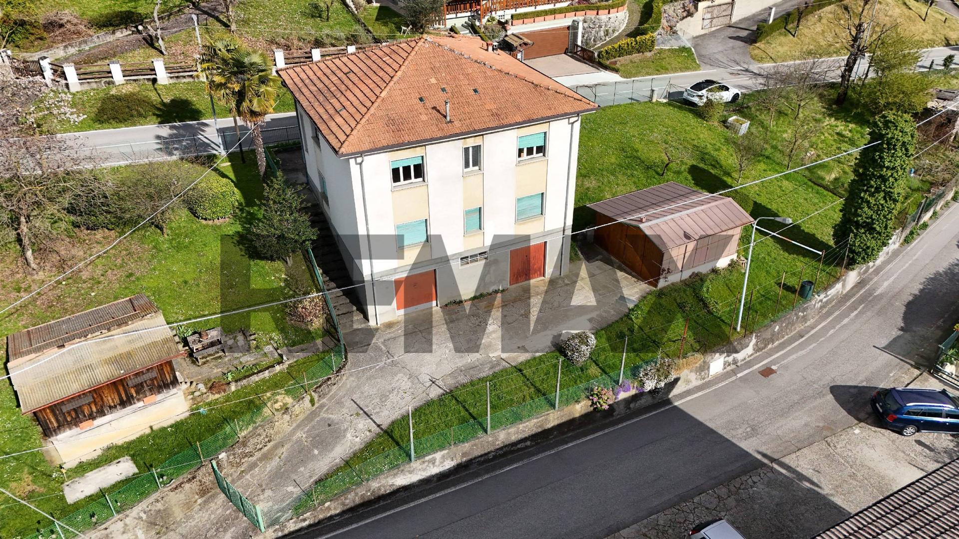 Casa indipendente, Albino