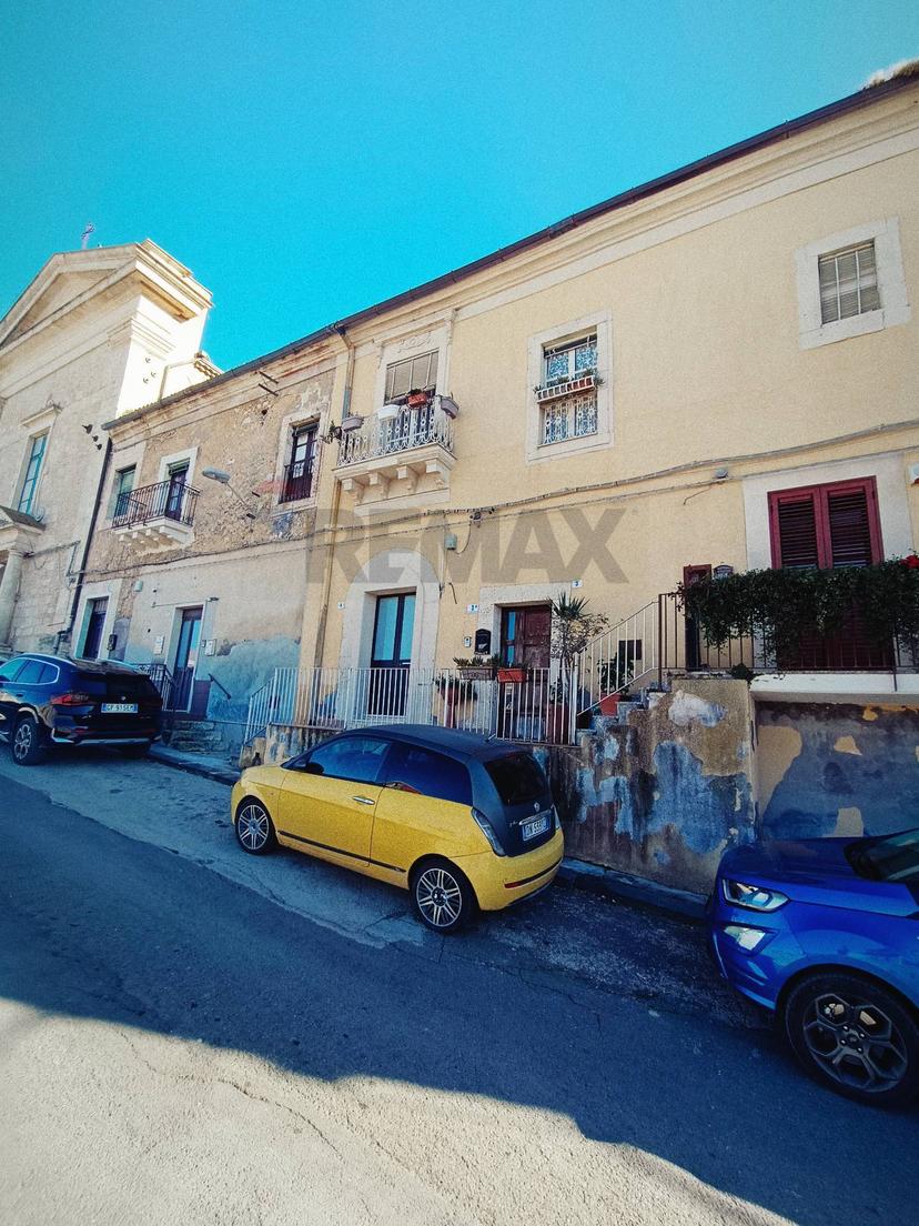 Appartamento in Piazza Tenente di Fazio 3, Ramacca — foto 5 di 5