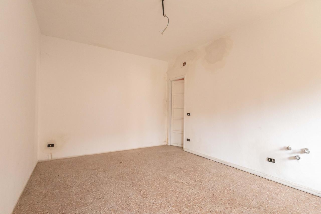 Villa a schiera in Via Giosuè Carducci N.35, Cameri