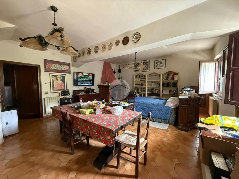 Casa indipendente in Vocabolo Collazzo, Calvi dell'Umbria — foto 4 di 5