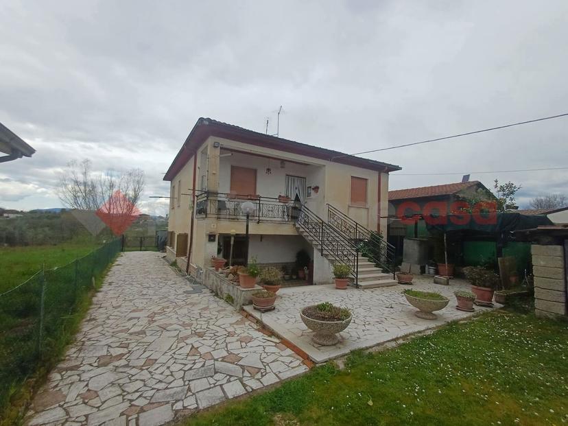 Casa indipendente in Via Marzi Snc, Arce — foto 2 di 5