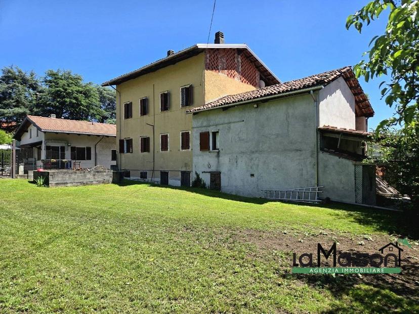 Casa indipendente in Via IV Novembre 26, Lessolo — foto 2 di 5