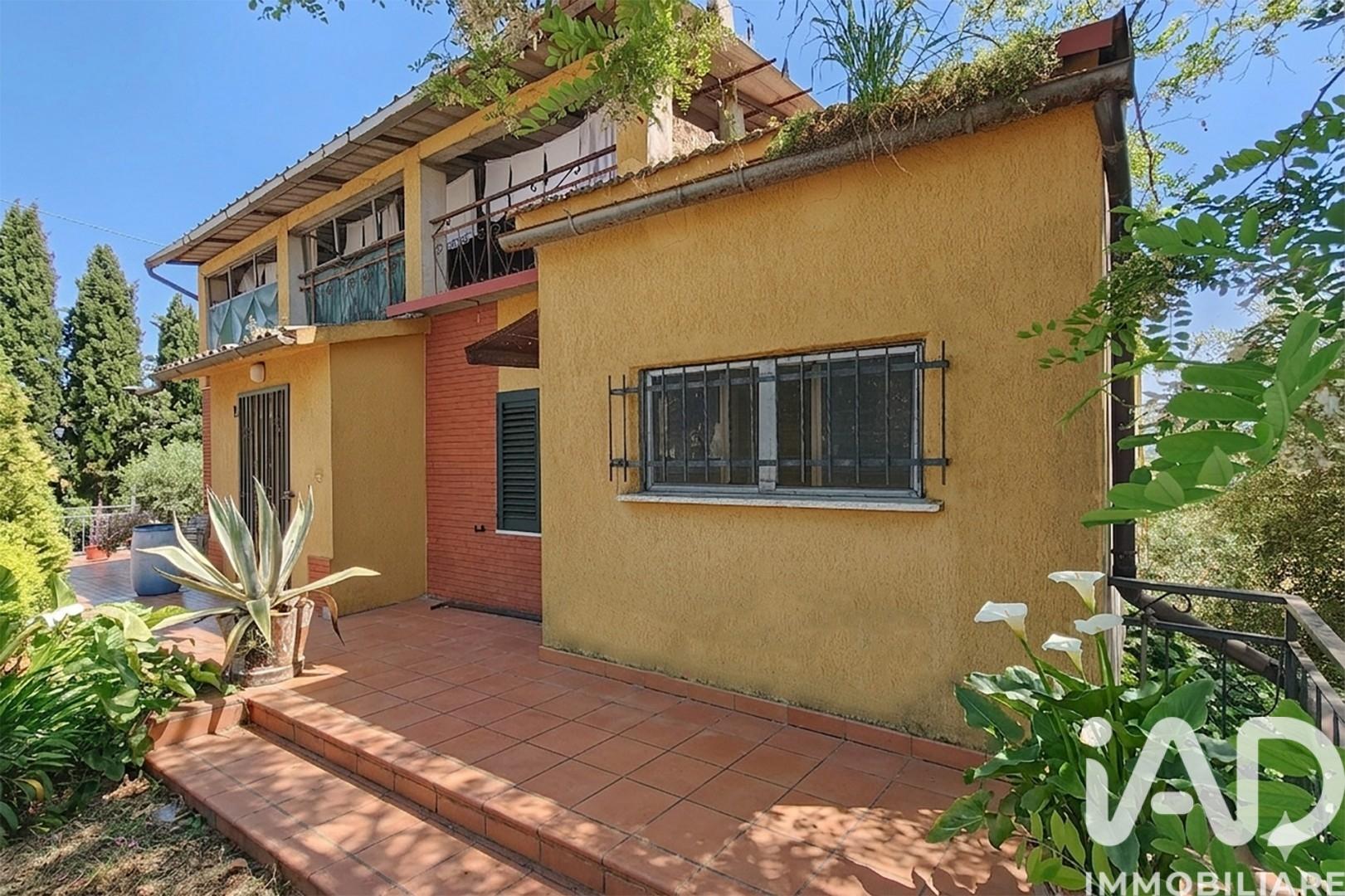 Casa indipendente in Viale dei Monti 265, Montegranaro