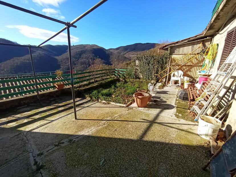 Casa indipendente in Via della Torre 53, Villa Basilica — foto 2 di 5
