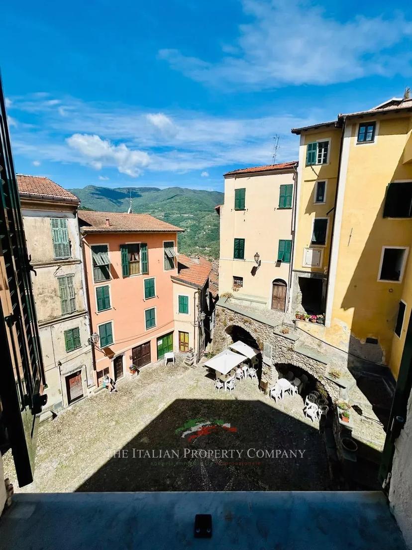 Appartamento in Piazza XX Settembre, 1, Castel Vittorio — foto 2 di 5