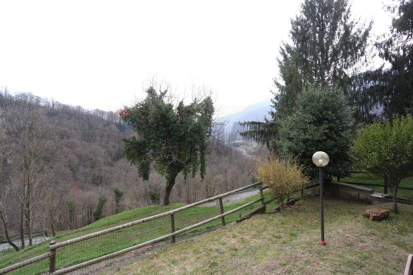 Bilocale in Via alle Fonti 29, Rota d'Imagna — foto 2 di 5