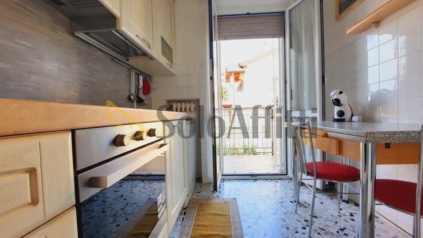 Stanza in appartamento in Via Guardi, Cinisello Balsamo — foto 4 di 5
