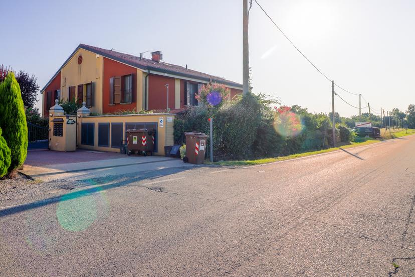 Trilocale in Via Accatà 9, San Giovanni in Persiceto — foto 2 di 5