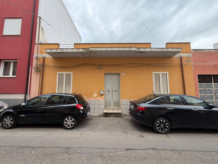 Casa indipendente in Via Nino Bixio, Cagliari — foto 2 di 5