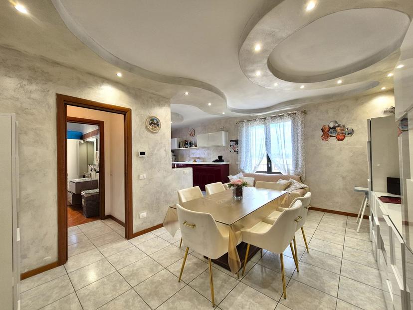 Trilocale in Via Cavagnera 2/a, Vidigulfo — foto 3 di 5