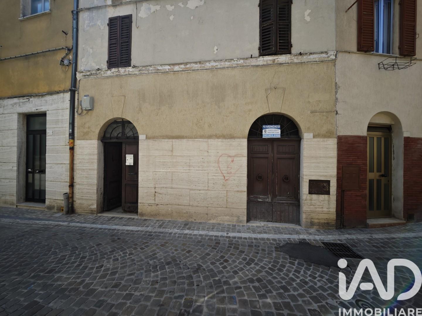 Casa indipendente in Via Pompeiana, Osimo