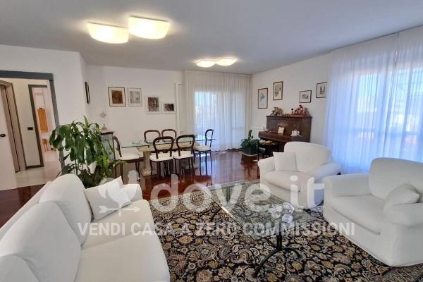 Appartamento in Via Palmiro Togliatti 26, Pesaro